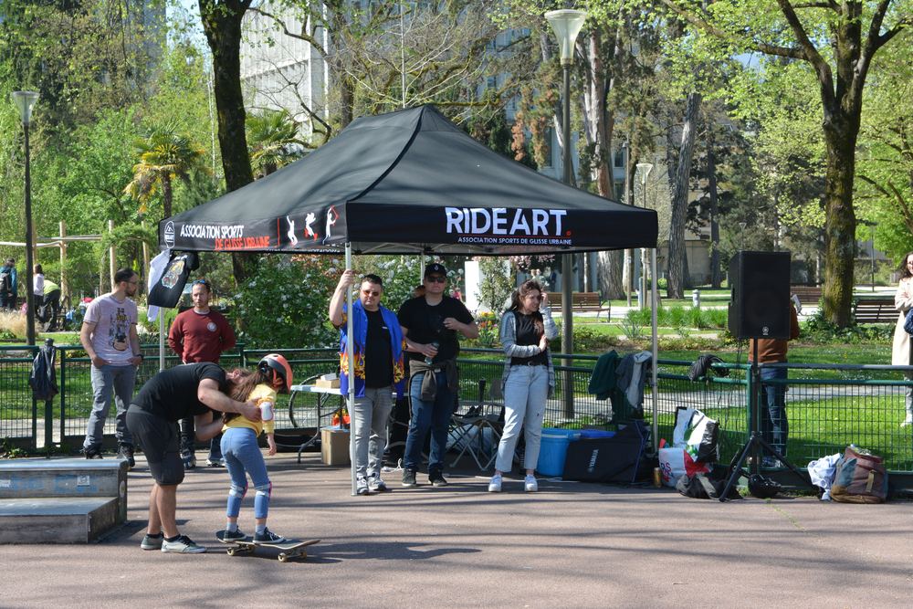 Ateliers d'initiation au skatepark du Verney